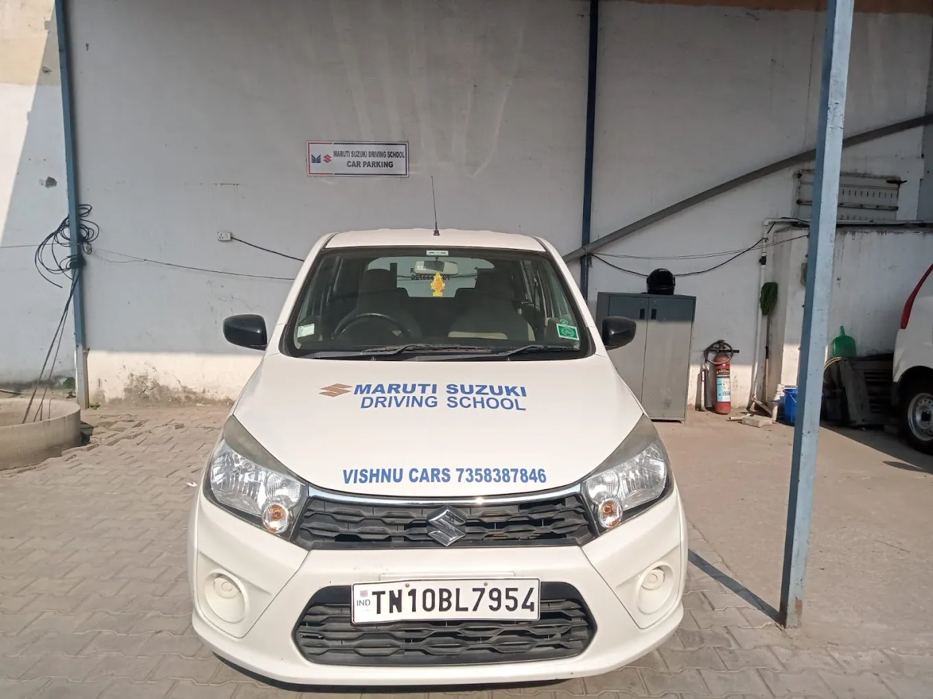 Maruti Suzuki Driving School-Vishnu Cars-1