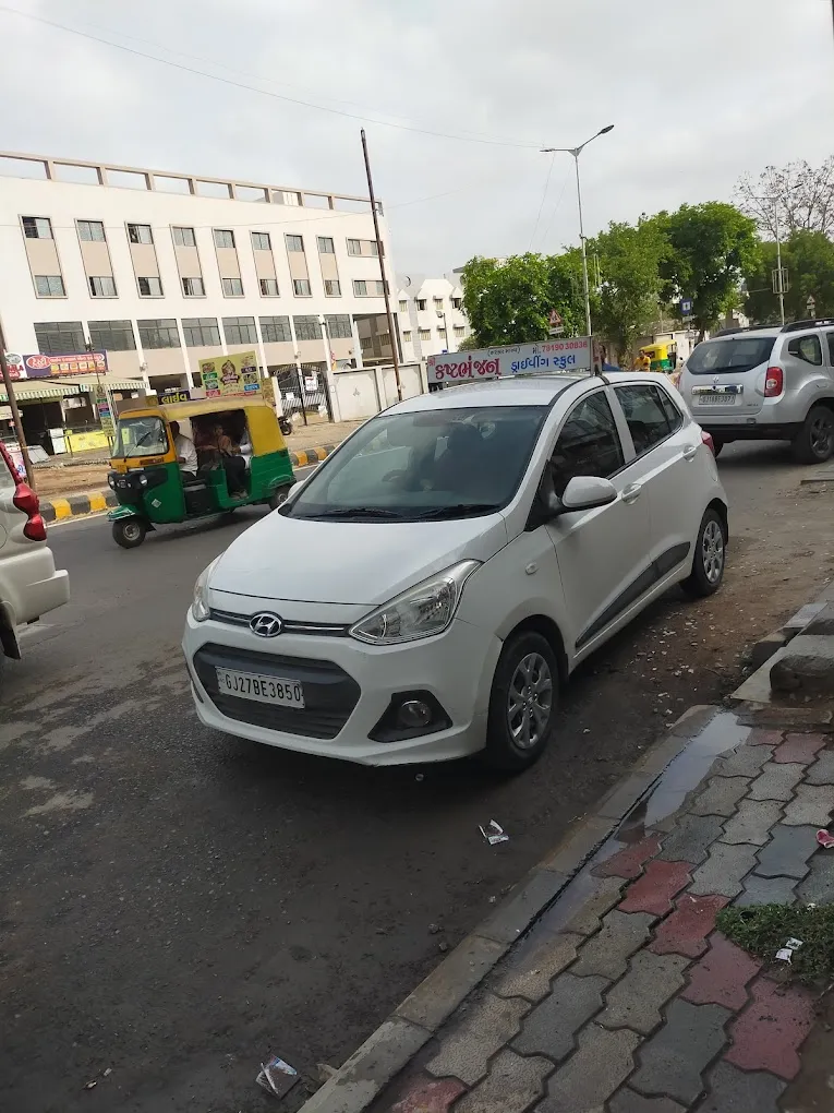 Shree Kastbhanjan Driving School-3