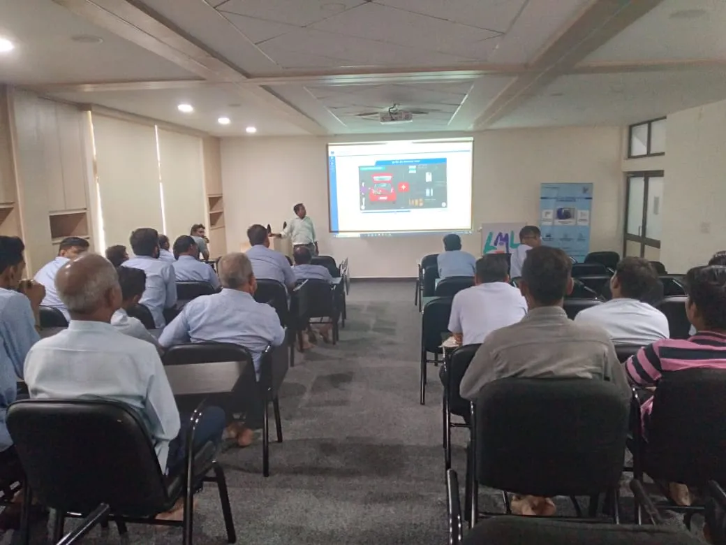 Maruti Suzuki Driving School Kataria Automobiles-3