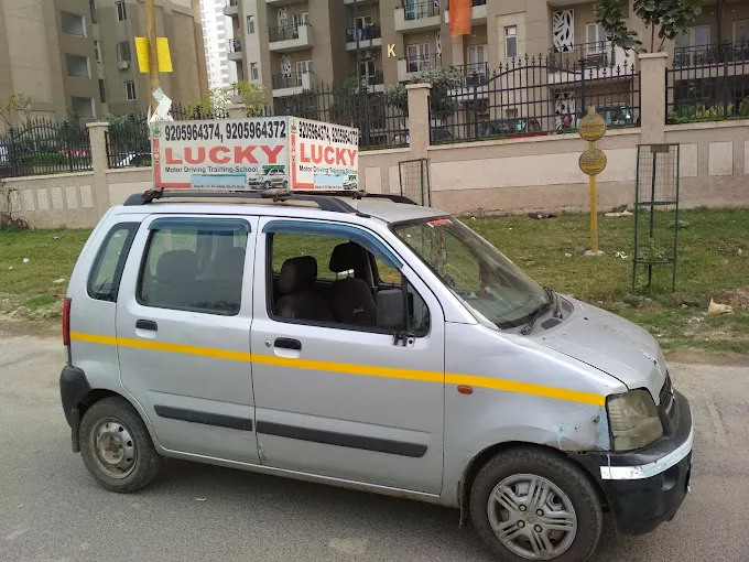 Lucky Driving School-1