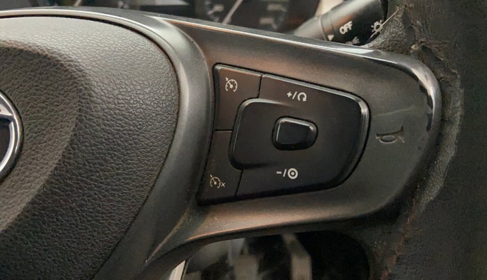 2022 Tata PUNCH ACCOMPLISHED MT, Petrol, Manual, 72,738 km, Adaptive Cruise Control