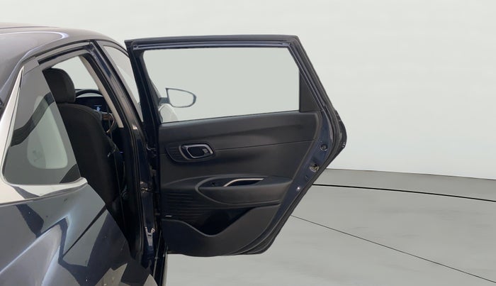 2022 Hyundai NEW I20 ASTA (O) 1.2 MT, Petrol, Manual, 30,536 km, RHS Rear Door