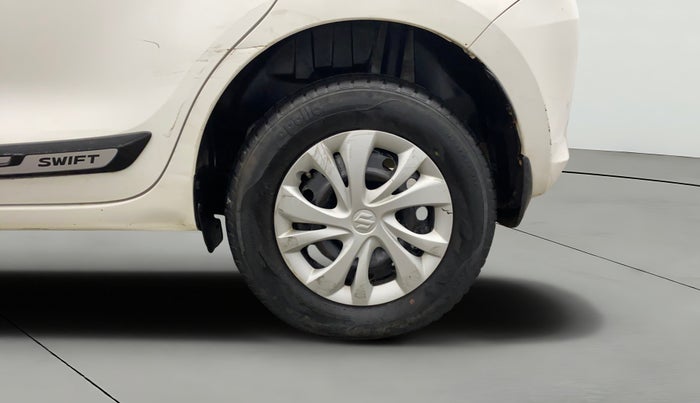 2021 Maruti Swift VXI, Petrol, Manual, 40,394 km, Left Rear Wheel