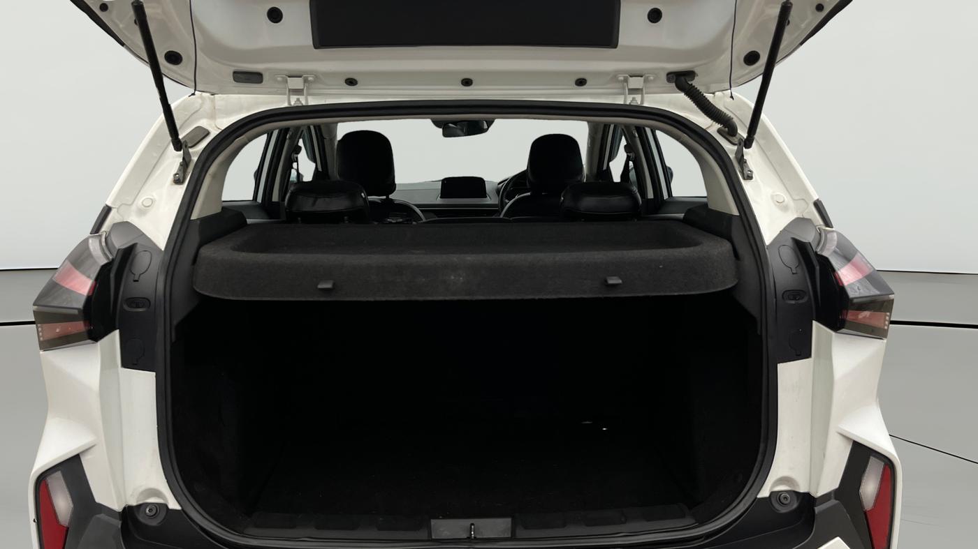 2024 Tata NEXON SMART+ 1.2 PETROL, Petrol, Manual, 30,579 km, Boot Open Zoomed View