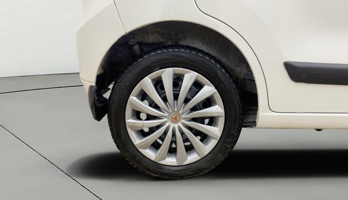 2018 Maruti Wagon R 1.0 VXI AMT, CNG, Automatic, 91,489 km, Right Rear Wheel