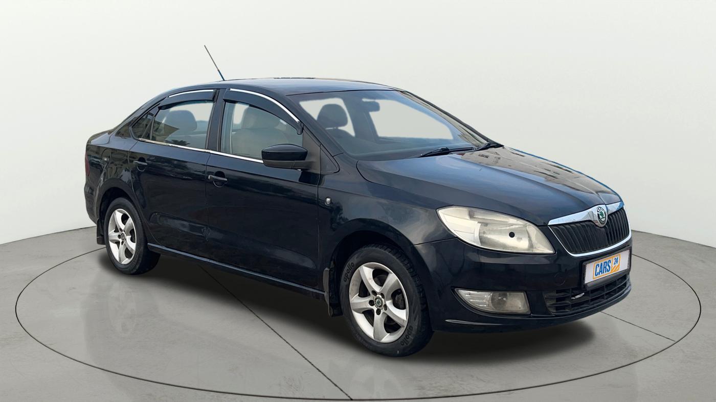 2013 Skoda Rapid ELEGANCE 1.6 MPI AT, CNG, Automatic, 82,148 km, SRP