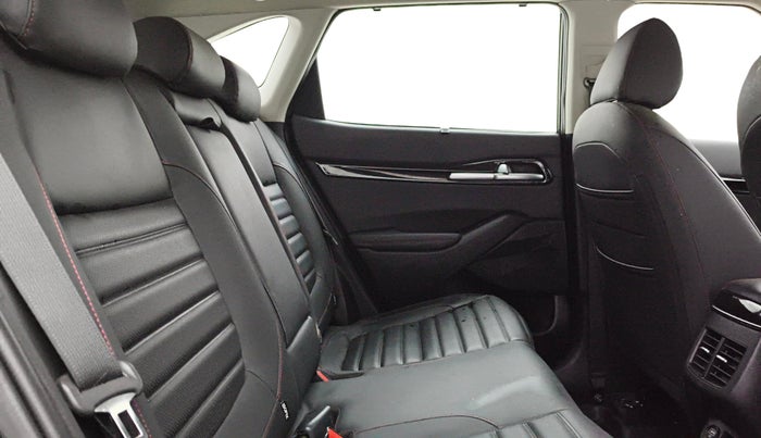 2019 KIA SELTOS GTX AT 1.4 PETROL, Petrol, Automatic, 31,282 km, Right Side Rear Door Cabin