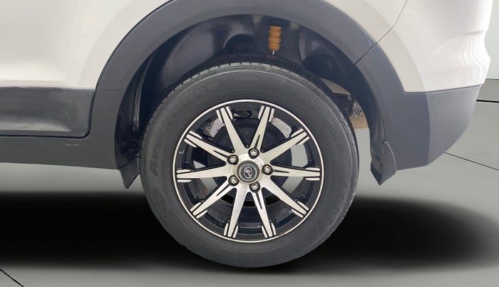 2016 Hyundai Creta E PLUS 1.6 PETROL, Petrol, Manual, 61,202 km, Left Rear Wheel