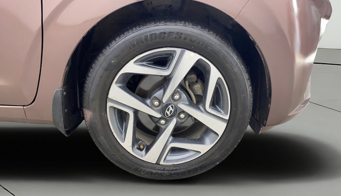 2020 Hyundai AURA SX PLUS 1.2 AMT CRDI, Diesel, Automatic, 97,609 km, Right Front Wheel