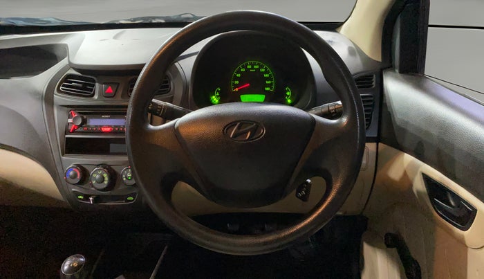 2014 Hyundai Eon D-LITE+, Petrol, Manual, 21,803 km, Steering Wheel Close Up