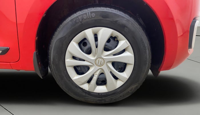 2021 Maruti Swift VXI, Petrol, Manual, 30,823 km, Right Front Wheel