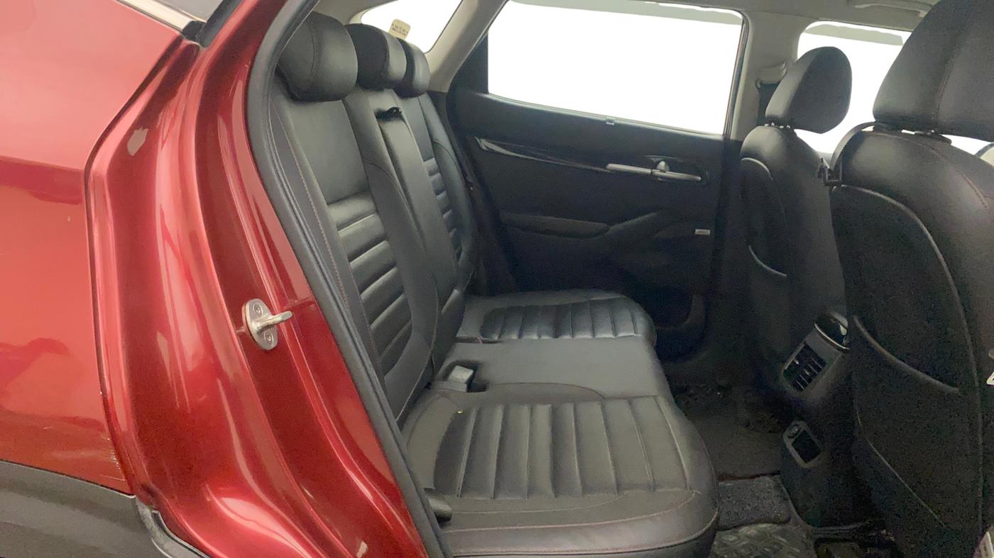 2021 KIA SELTOS GTX PLUS AT 1.5 DIESEL, Diesel, Automatic, 1,23,234 km, Right Side Rear Door Cabin