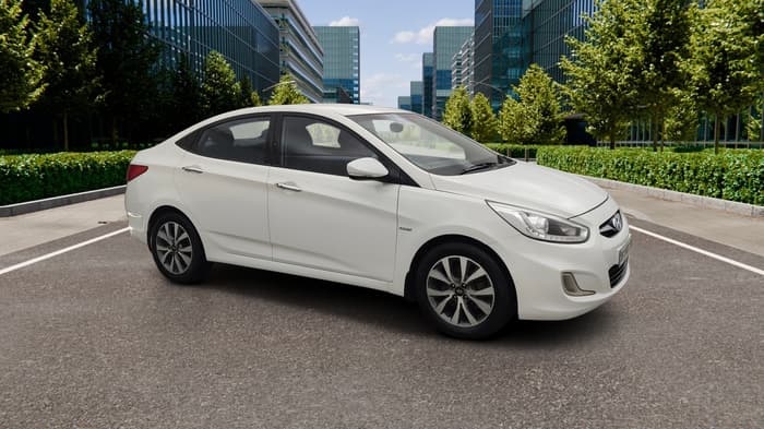 2014 Hyundai Verna FLUIDIC 1.6 CRDI SX OPT, Diesel, Manual, 1,25,828 km, Right Front Diagonal