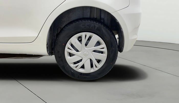 2015 Maruti Swift VXI, Petrol, Manual, 32,092 km, Left Rear Wheel