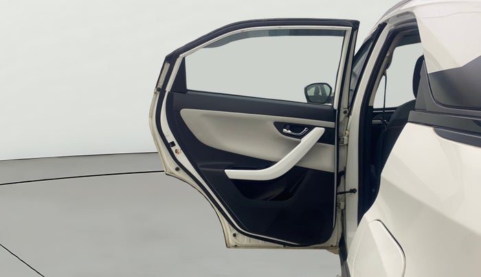 2023 Tata NEXON CREATIVE+ SUNROOF AMT 1.2 PETROL, Petrol, Automatic, 33,371 km, LHS Rear Door