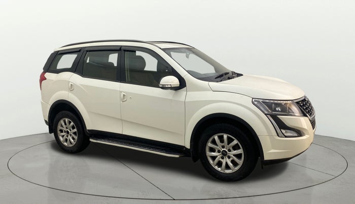 2018 Mahindra XUV500 W9 AT, Diesel, Automatic, 99,055 km, Right Front Diagonal