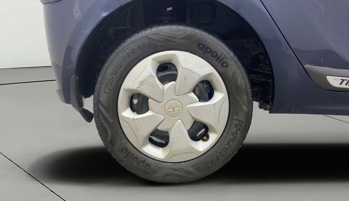 2021 Tata Tiago XT (O) PETROL, Petrol, Manual, 42,135 km, Right Rear Wheel