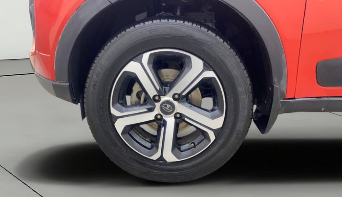 2023 Tata NEXON XZA PLUS SUNROOF PETROL, Petrol, Automatic, 44,713 km, Left Front Wheel