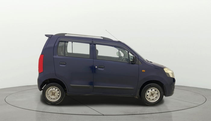 2017 Maruti Wagon R 1.0 LXI CNG, CNG, Manual, 1,01,847 km, Right Side View