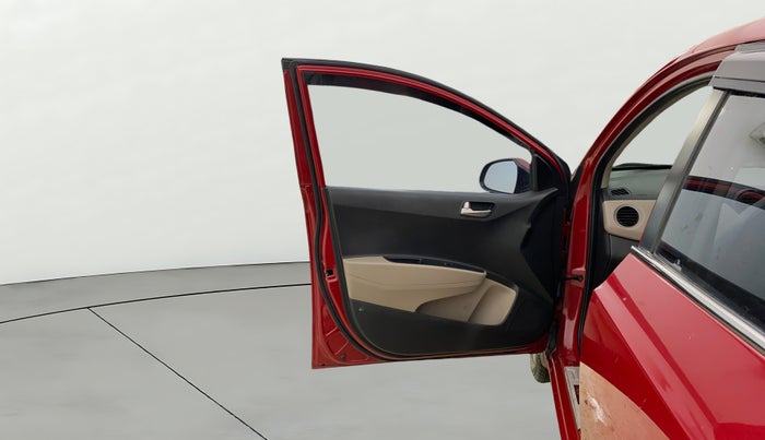 2015 Hyundai Xcent SX 1.2 (O), Petrol, Manual, 72,851 km, LHS Front Door