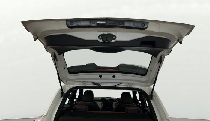 2023 Nissan MAGNITE XL, Petrol, Manual, 42,256 km, Boot Door Open