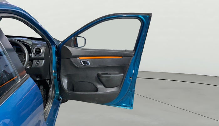 2021 Renault Kwid CLIMBER 1.0 AMT (O), Petrol, Automatic, 29,579 km, RHS Front Door