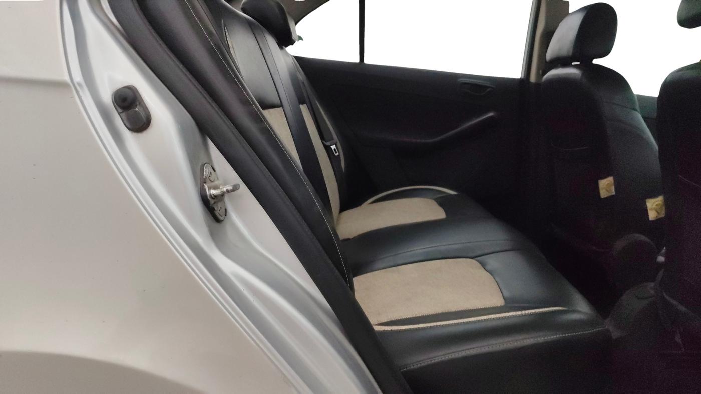2015 Tata Zest XMS PETROL, Petrol, Manual, 35,281 km, Right Side Rear Door Cabin
