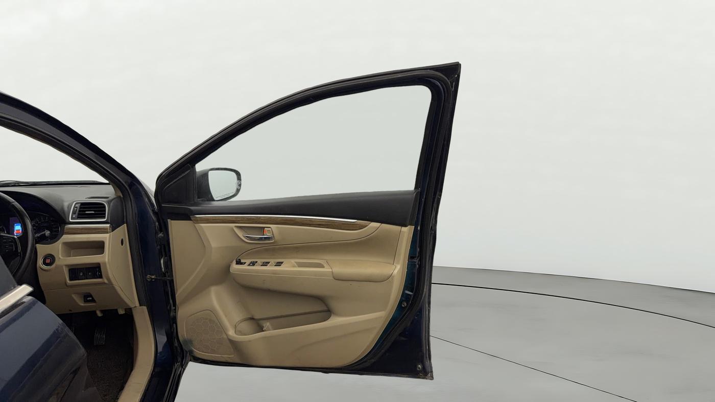 2023 Maruti Ciaz ALPHA 1.5 SHVS PETROL, Petrol, Manual, 62,558 km, RHS Front Door