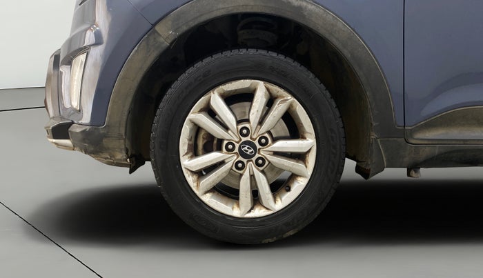 2016 Hyundai Creta SX PLUS 1.6 PETROL, Petrol, Manual, 64,333 km, Left Front Wheel