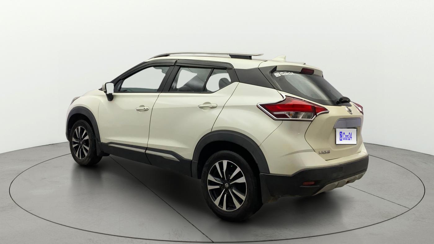 2019 Nissan Kicks XV PREMIUM (O) DIESEL, Diesel, Manual, 1,11,753 km, Left Back Diagonal