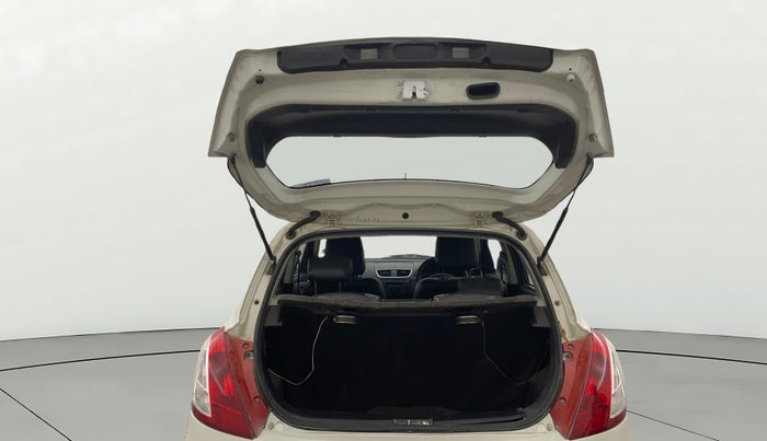 2014 Maruti Swift VXI, Petrol, Manual, 81,951 km, Boot Door Open