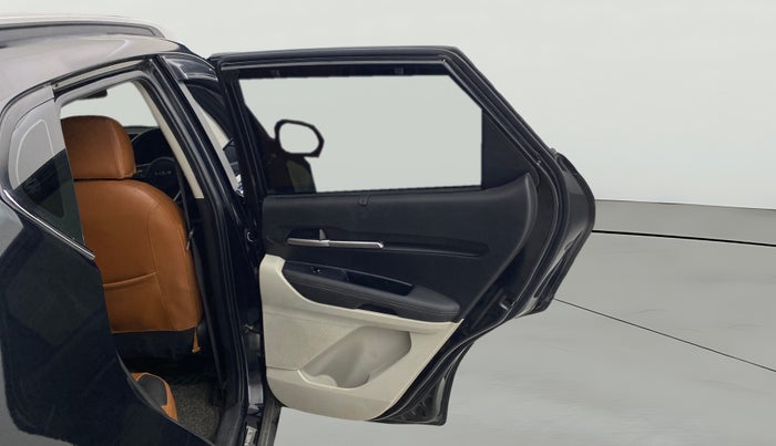 2022 KIA SONET HTX 1.0 IMT, Petrol, Manual, 89,713 km, RHS Rear Door