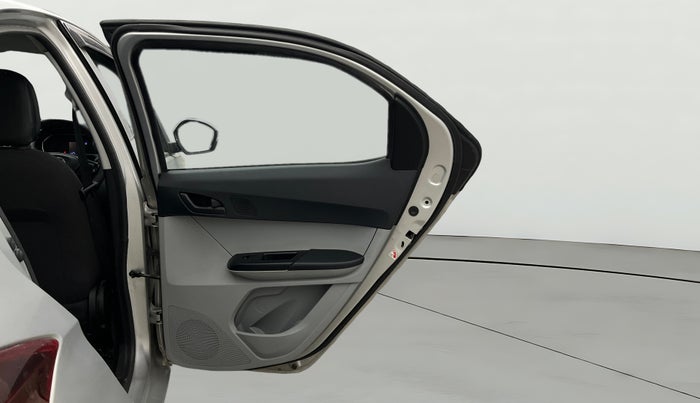 2020 Tata Tiago XT PETROL, Petrol, Manual, 67,564 km, RHS Rear Door