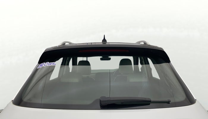 2019 Volkswagen T-ROC 1.5 TSI AT, Petrol, Automatic, 1,34,626 km, Rear Windshield