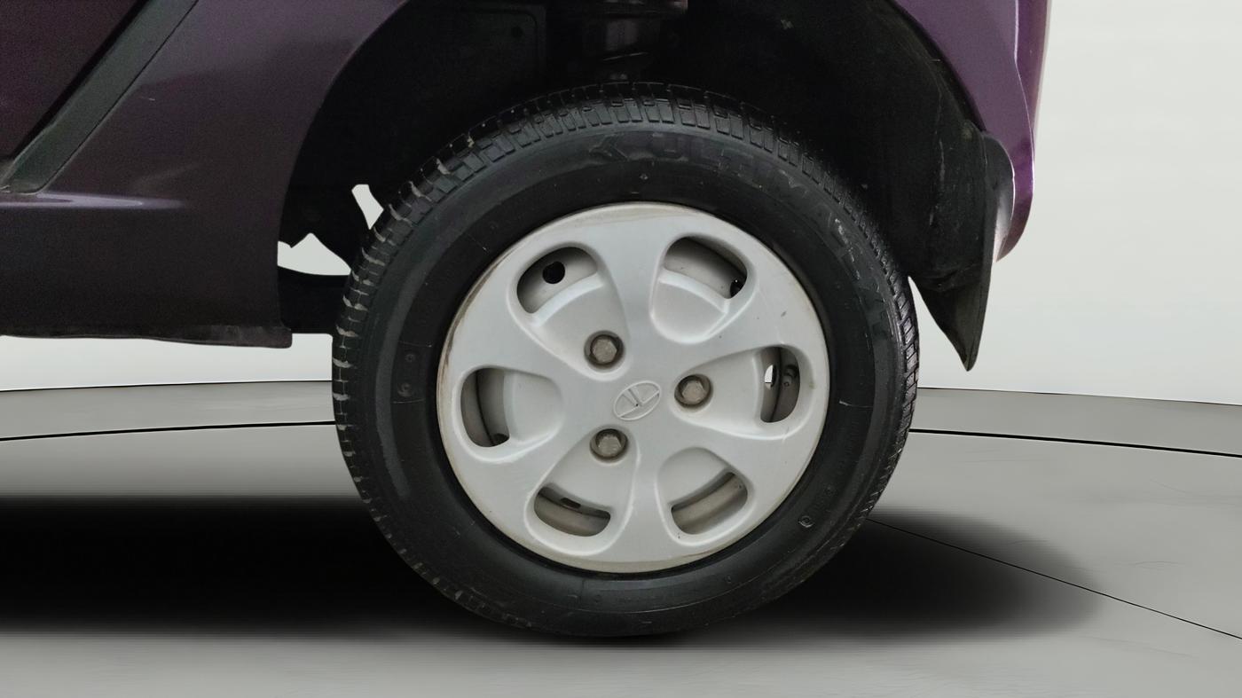 2014 Tata Nano EMAX XM CNG, CNG, Manual, 40,078 km, Left Rear Wheel