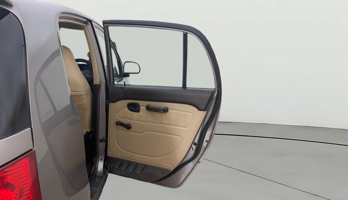 2013 Hyundai Santro Xing GLS, Petrol, Manual, 33,950 km, RHS Rear Door