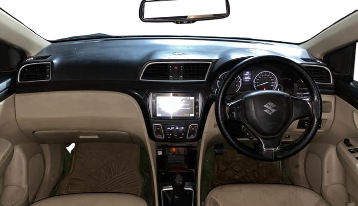 2017 Maruti Ciaz ALPHA 1.4 PETROL, Petrol, Manual, 82,063 km, Dashboard