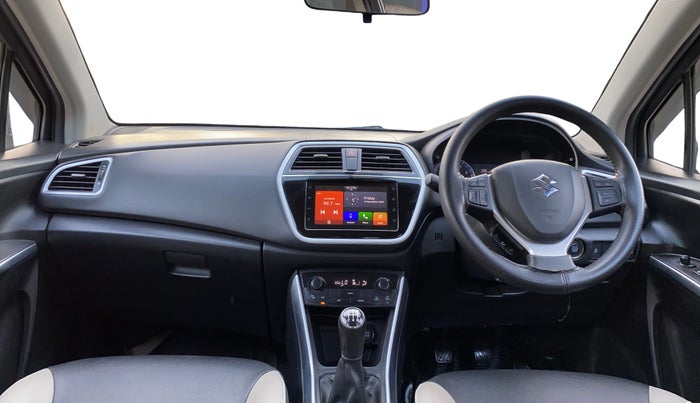 2020 Maruti S Cross ZETA 1.5, Petrol, Manual, 30,516 km, Dashboard