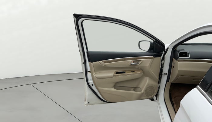 2019 Maruti Ciaz ALPHA 1.5 SHVS PETROL, Petrol, Manual, 64,037 km, LHS Front Door