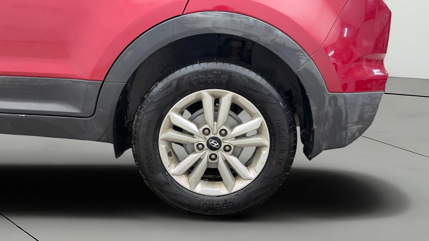 2016 Hyundai Creta SX PLUS 1.6 PETROL, Petrol, Manual, 40,923 km, Left Rear Wheel