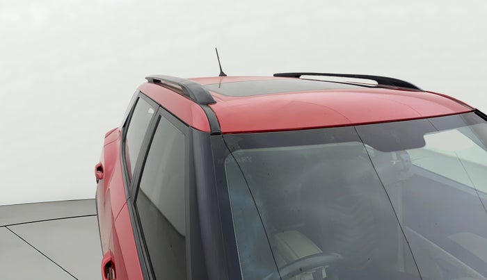 2022 Mahindra XUV300 W6 1.5 DIESEL AMT, Diesel, Automatic, 60,728 km, Roof