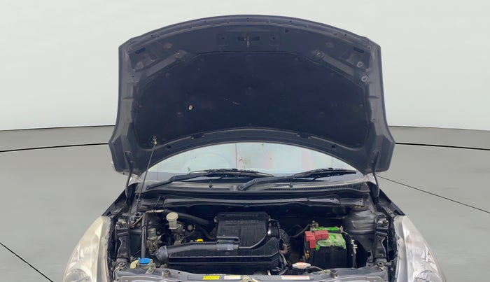 2014 Maruti Swift Dzire VXI, Petrol, Manual, 65,695 km, Open Bonet