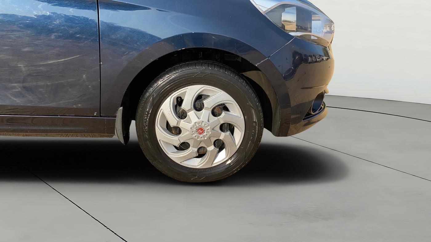 2019 Tata TIGOR XZ PETROL, CNG, Manual, 72,263 km, Right Front Wheel
