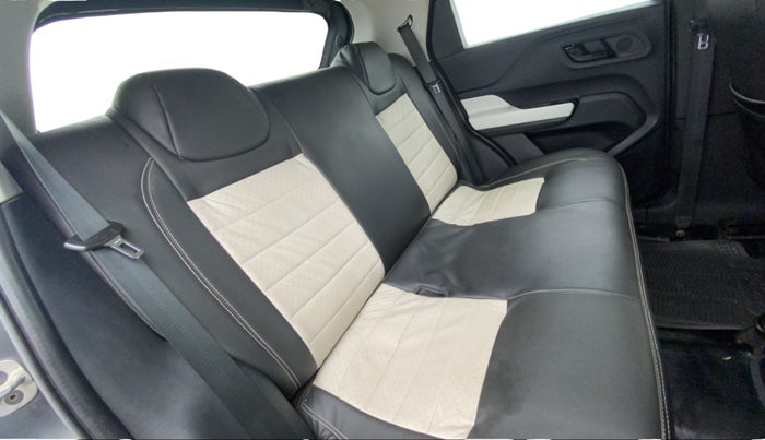 2023 Tata PUNCH ACCOMPLISHED MT, Petrol, Manual, 42,484 km, Right Side Rear Door Cabin