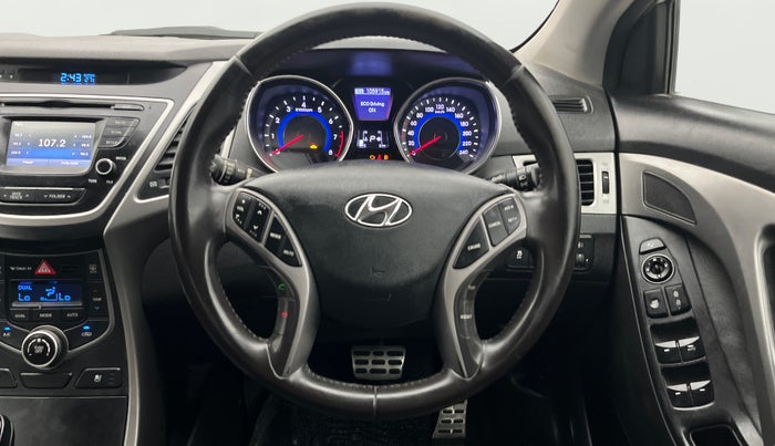 2016 Hyundai New Elantra 1.8 SX AT VTVT, Petrol, Automatic, 1,05,897 km, Steering Wheel Close Up