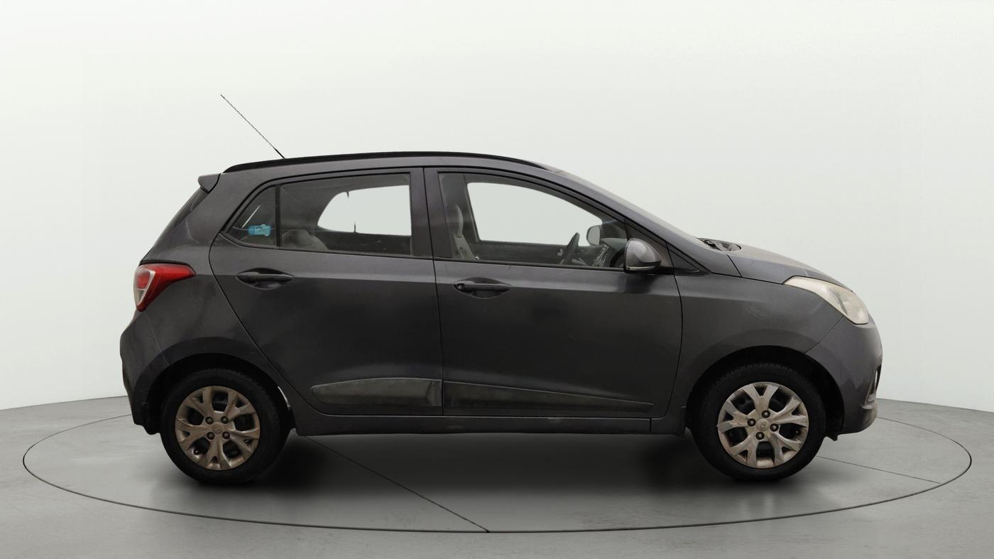 2015 Hyundai Grand i10 SPORTZ 1.2 KAPPA VTVT, Petrol, Manual, 71,125 km, Right Side View