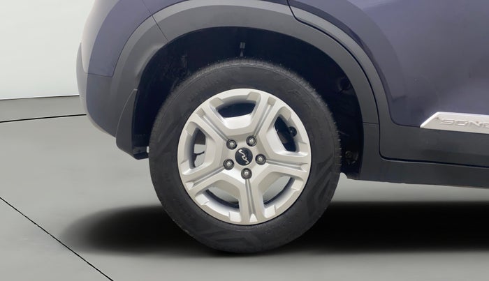 2023 KIA SONET HTK PLUS 1.0 IMT, Petrol, Manual, 13,063 km, Right Rear Wheel