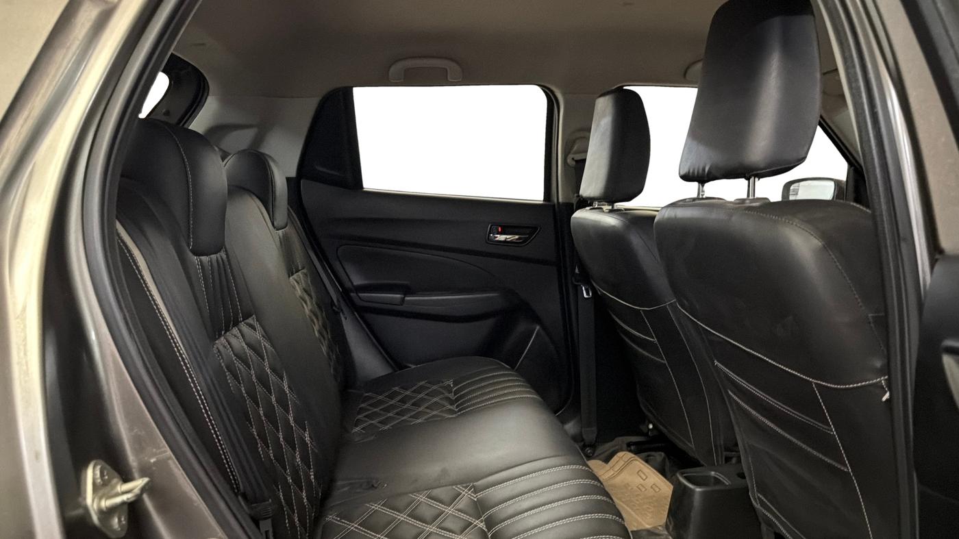 2022 Maruti Swift VXI, Petrol, Manual, 38,503 km, Right Side Rear Door Cabin