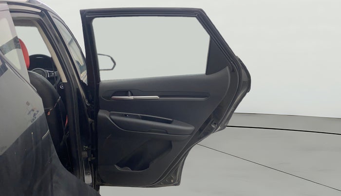 2021 KIA SONET HTK PLUS 1.0 IMT, Petrol, Manual, 23,140 km, RHS Rear Door