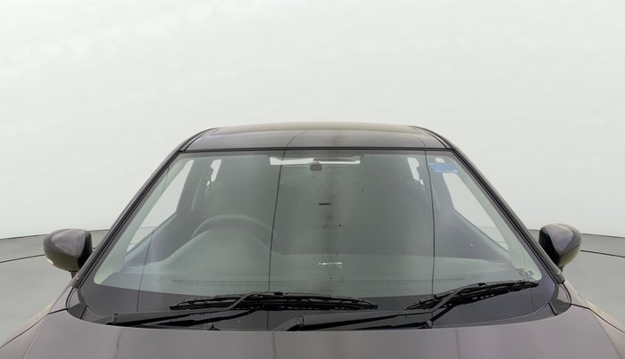 2017 Maruti Baleno DELTA PETROL 1.2, Petrol, Manual, 39,020 km, Front Windshield